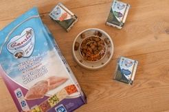 Renske vers tetrapack kip graanvrij 24x185 gram hondenvoer - afbeelding 2